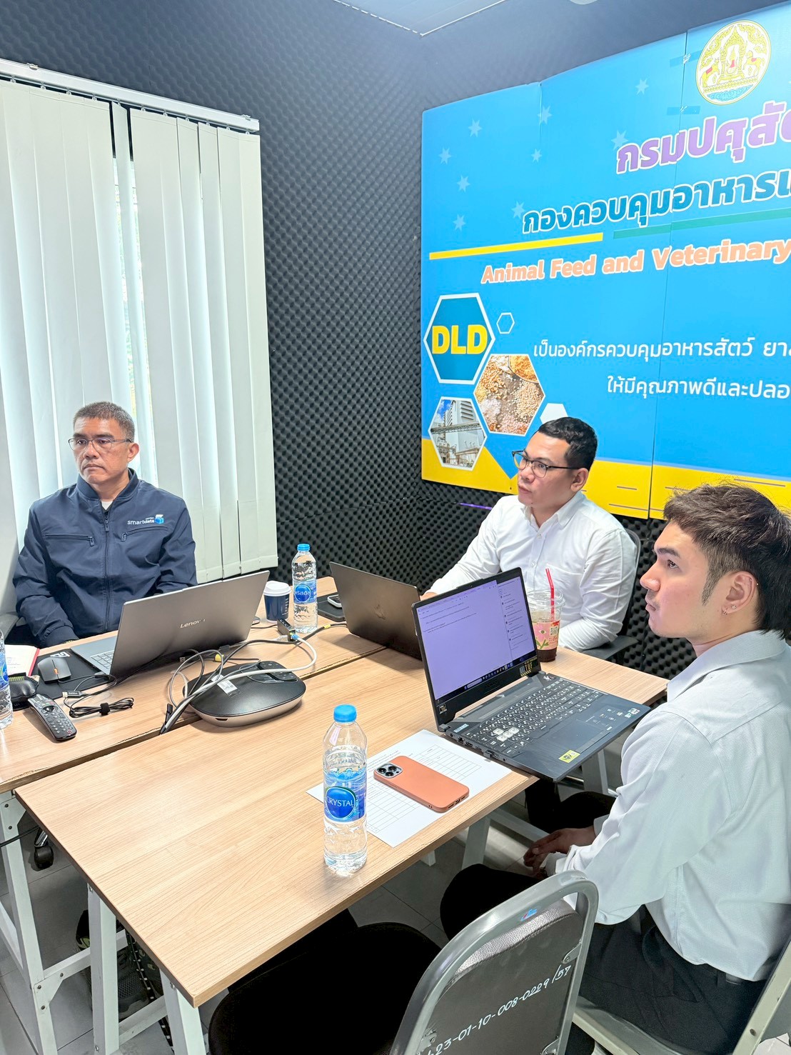 LINE ALBUM 11122568 BE 251211 8