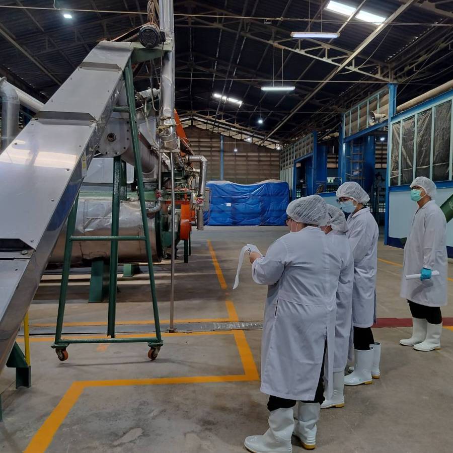 กองควบคุมอาหารและยาสัตว์ เข้าตรวจประเมินระบบ GHPs และ HACCP โรงงานผลิตอาหารสัตว์ ประเภทวัตถุดิบ ชนิดปลาป่น ในพื้นที่จังหวัดสมุทรสาคร
