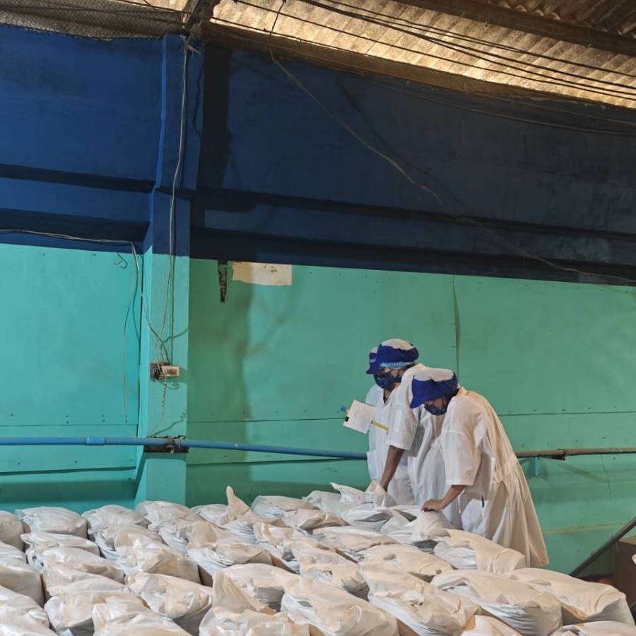 กองควบคุมอาหารและยาสัตว์ เข้าตรวจประเมินระบบ GHPs และ HACCP โรงงานผลิตอาหารสัตว์ ประเภทวัตถุดิบ ชนิดปลาป่น ในพื้นที่จังหวัดระนอง
