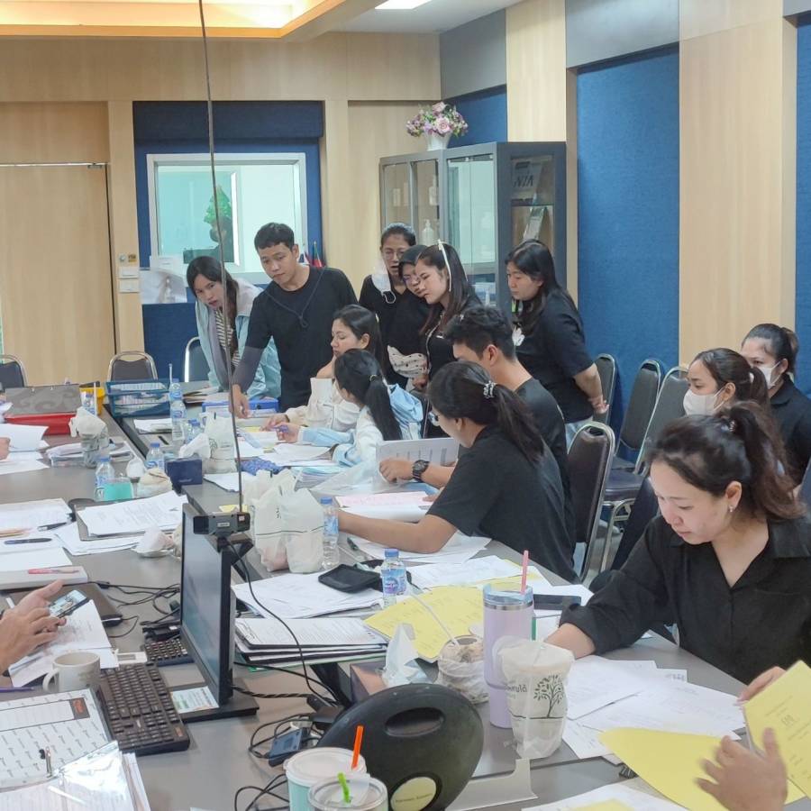 กองควบคุมอาหารและยาสัตว์ เข้าตรวจประเมินระบบ GHPs และ HACCP โรงงานผลิตอาหารสัตว์  ประเภทวัตถุที่ผสมแล้ว อาหารสัตว์ผสมสำเร็จรูป อาหารสัตว์เลี้ยงที่มีโภชนาการครบถ้วน อาหารขบเคี้ยว/อาหารว่าง สารผสมล่วงหน้า(พรีมิกซ์) อาหารเสริม ในพื้นที่จังหวัดสมุทรสาคร
